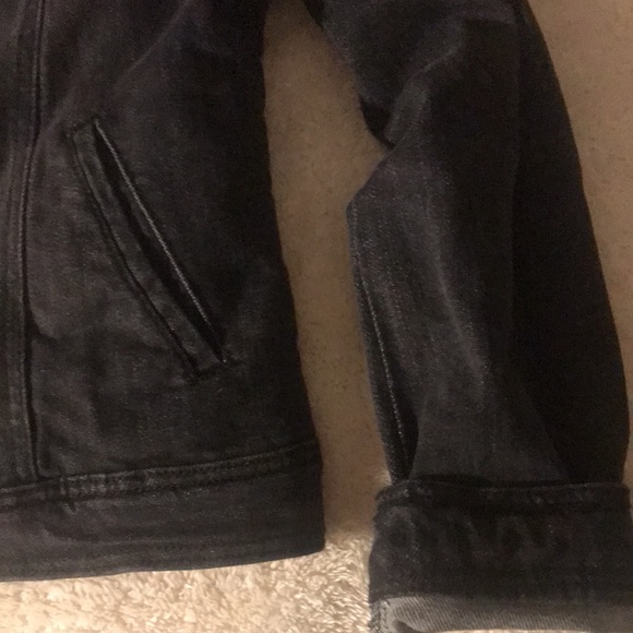 Coat - Picture 4 of 7